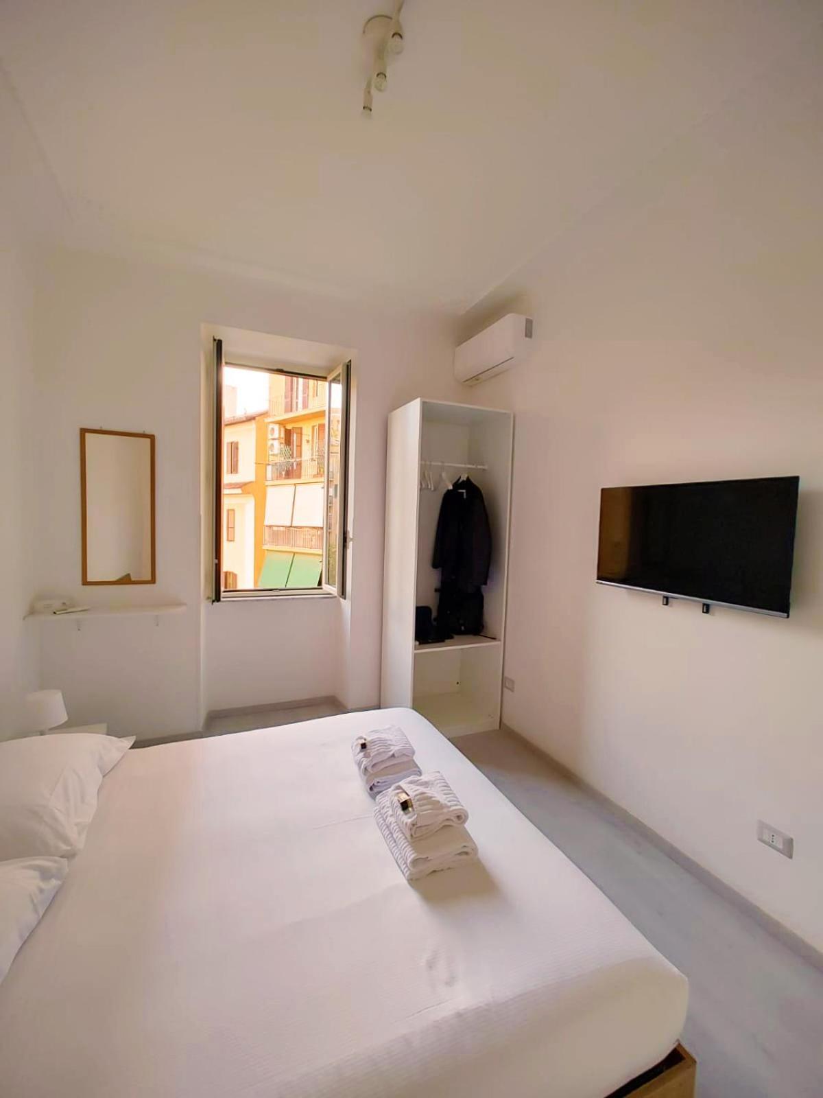Vivirome - 2 Bedrooms Apartment - San Giovanni Bagian luar foto