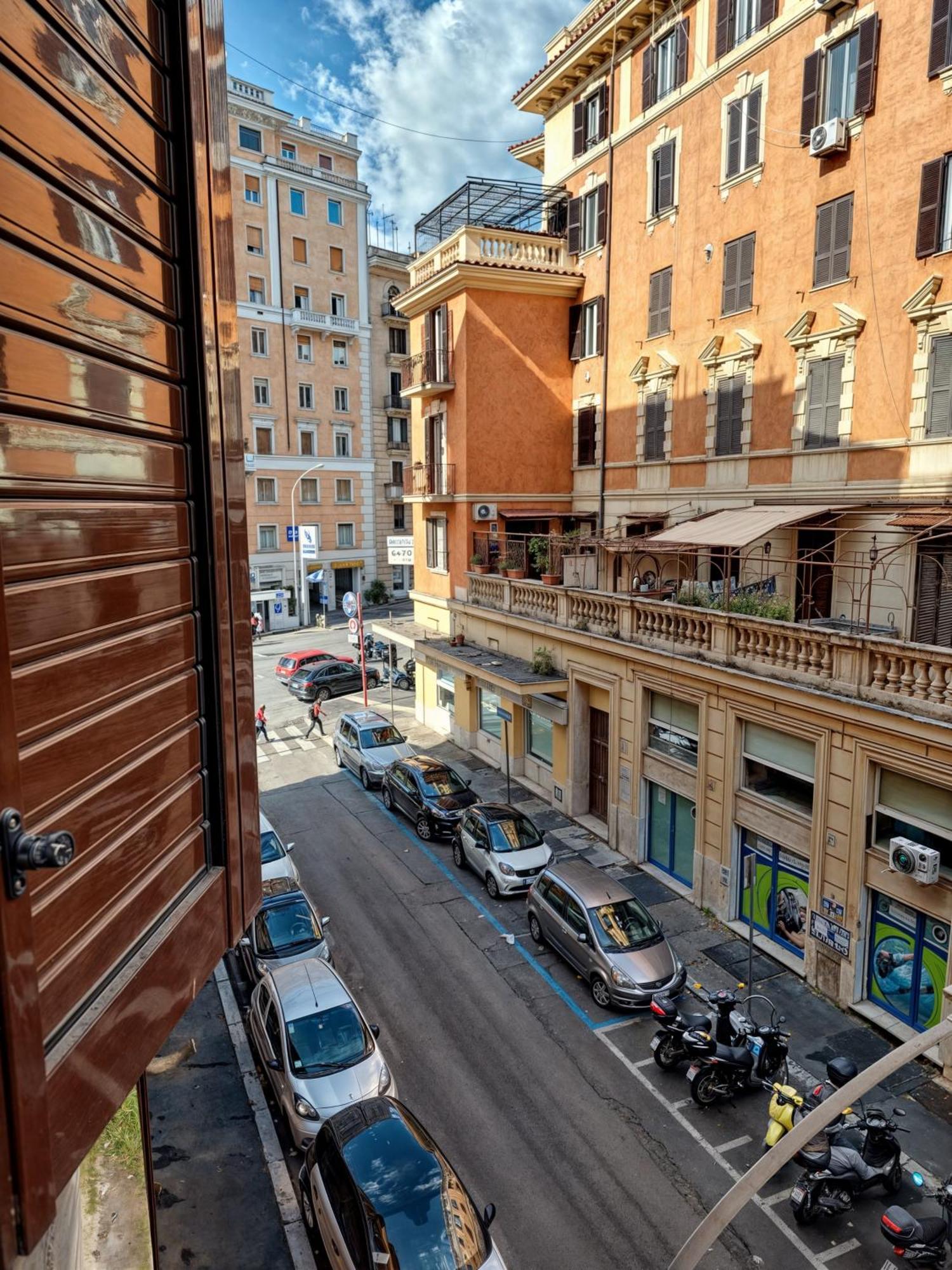 Vivirome - 2 Bedrooms Apartment - San Giovanni Bagian luar foto